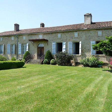 Le Pouy Bed & Breakfast Termes-d'Armagnac Екстериор снимка